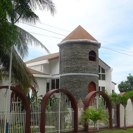 House Rapunzel Hotel Ослоб Екстериор снимка